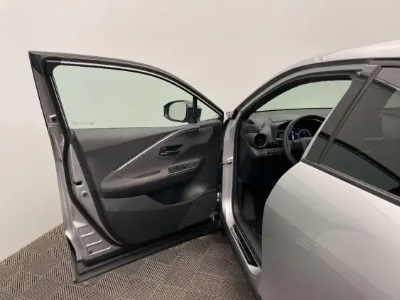 TOYOTA C-HR II - voiture d'occasion - Photo 19