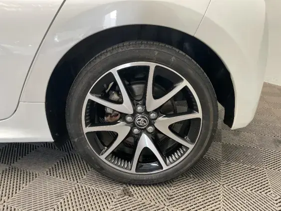 TOYOTA YARIS IV - voiture d'occasion - Photo 24