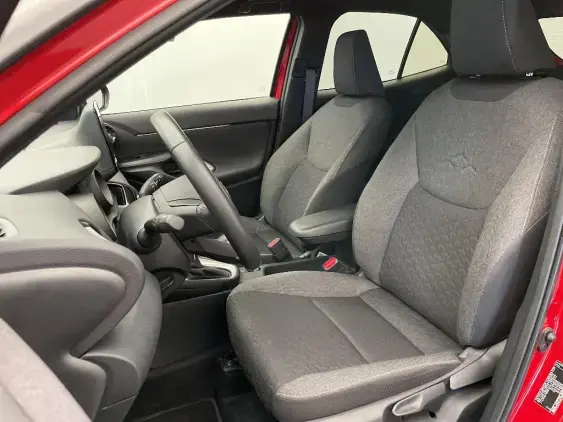 TOYOTA YARIS CROSS I - voiture d'occasion - Photo 17