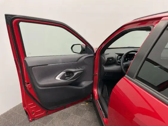 TOYOTA YARIS CROSS I - voiture d'occasion - Photo 18