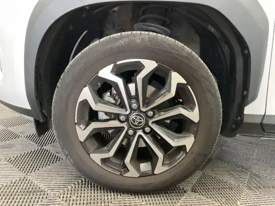 TOYOTA YARIS CROSS I - voiture d'occasion - Photo 21