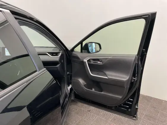 TOYOTA RAV4 V - voiture d'occasion - Photo 20