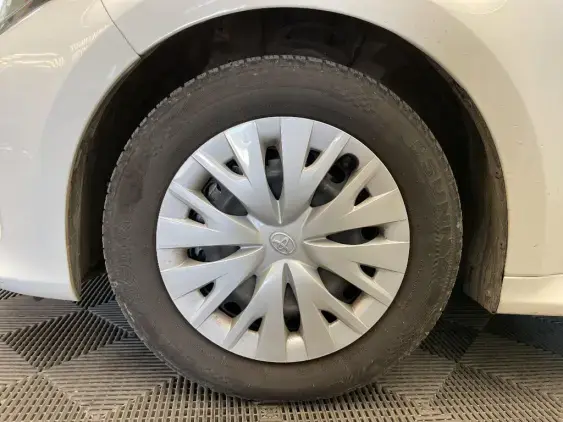 TOYOTA YARIS IV - voiture d'occasion - Photo 22
