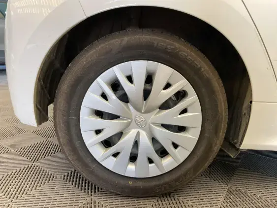 TOYOTA YARIS IV - voiture d'occasion - Photo 24