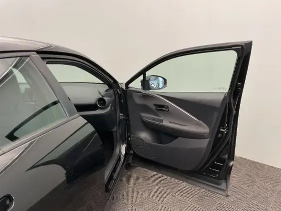 TOYOTA C-HR II - voiture d'occasion - Photo 20