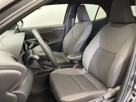 TOYOTA YARIS CROSS I - voiture d'occasion - Photo 18