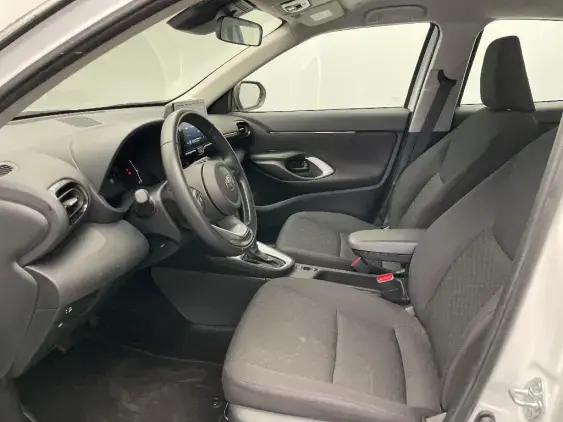 TOYOTA YARIS CROSS I - voiture d'occasion - Photo 18