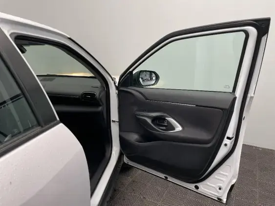 TOYOTA YARIS CROSS I - voiture d'occasion - Photo 20