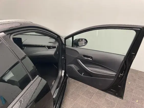 TOYOTA COROLLA TOURING SPT X - voiture d'occasion - Photo 17