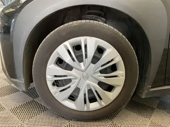 TOYOTA AYGO X - voiture d'occasion - Photo 23