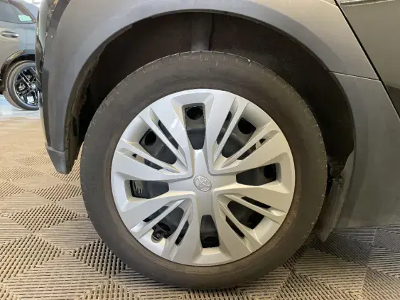 TOYOTA AYGO X - voiture d'occasion - Photo 25