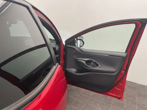 TOYOTA YARIS IV - voiture d'occasion - Photo 20