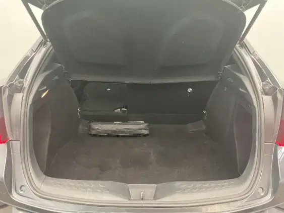 TOYOTA C-HR - voiture d'occasion - Photo 16