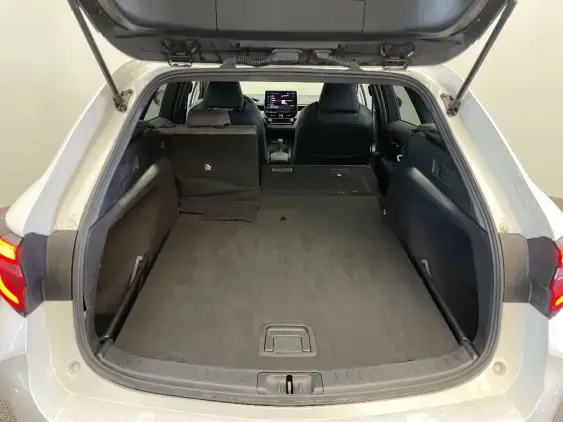 TOYOTA COROLLA TOURING SPT X - voiture d'occasion - Photo 16