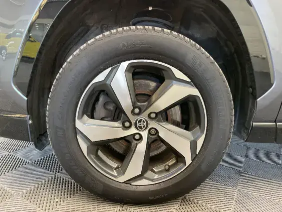 TOYOTA RAV4 V - voiture d'occasion - Photo 22