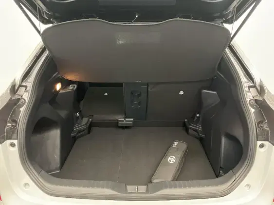 TOYOTA YARIS CROSS I - voiture d'occasion - Photo 16