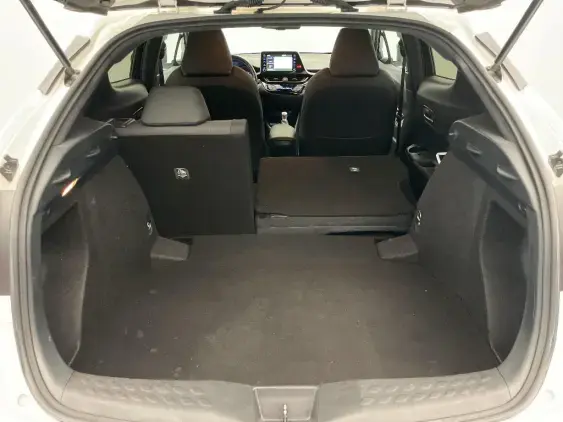 TOYOTA C-HR - voiture d'occasion - Photo 16