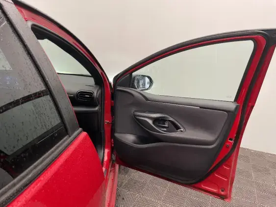 TOYOTA YARIS IV - voiture d'occasion - Photo 20
