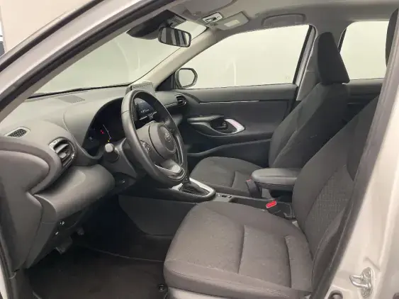 TOYOTA YARIS CROSS I - voiture d'occasion - Photo 18