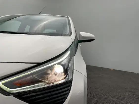 TOYOTA AYGO II - voiture d'occasion - Photo 21