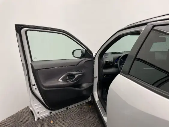 TOYOTA YARIS CROSS I - voiture d'occasion - Photo 19