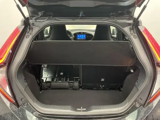 TOYOTA AYGO X - voiture d'occasion - Photo 16