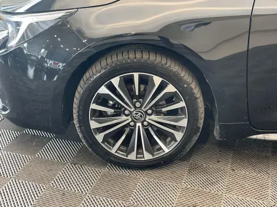 TOYOTA COROLLA TOURING SPT X - voiture d'occasion - Photo 23