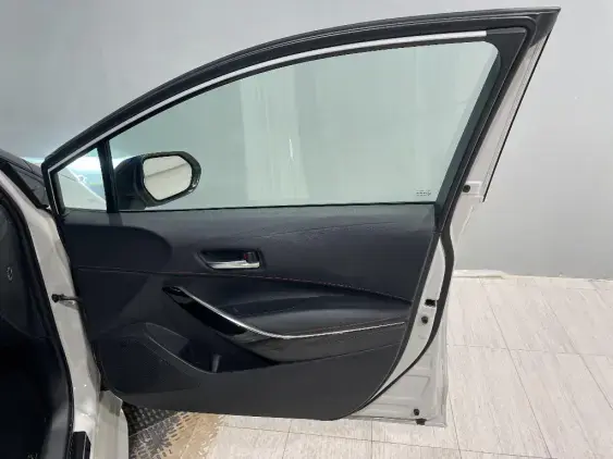 TOYOTA COROLLA TOURING SPT X - voiture d'occasion - Photo 20