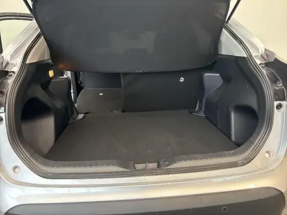 TOYOTA YARIS CROSS I - voiture d'occasion - Photo 16