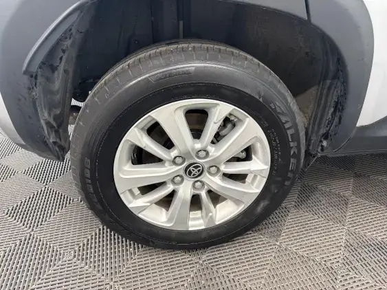 TOYOTA YARIS CROSS I - voiture d'occasion - Photo 25