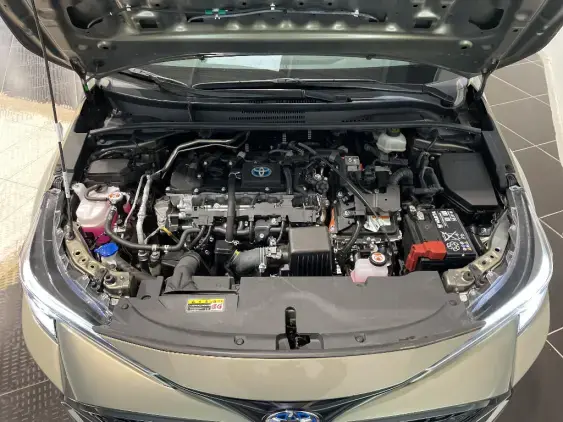 TOYOTA COROLLA TOURING SPT X - voiture d'occasion - Photo 21