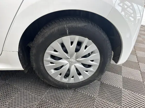 TOYOTA YARIS IV - voiture d'occasion - Photo 24