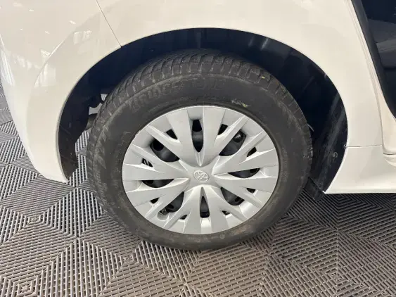 TOYOTA YARIS IV - voiture d'occasion - Photo 25