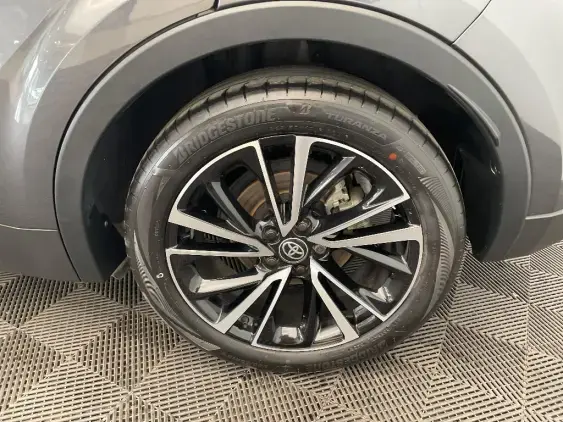 TOYOTA C-HR II - voiture d'occasion - Photo 24