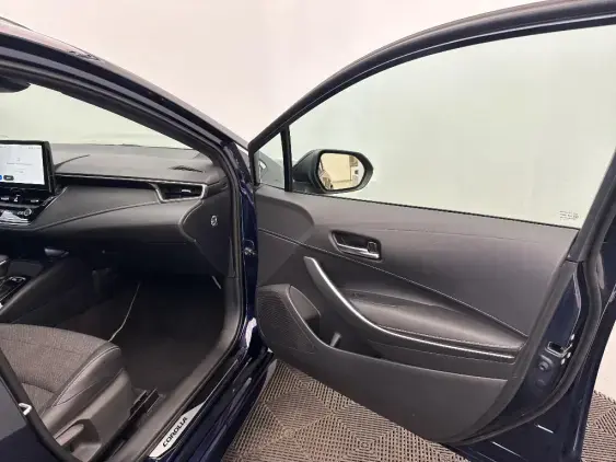 TOYOTA COROLLA TOURING SPT X - voiture d'occasion - Photo 20