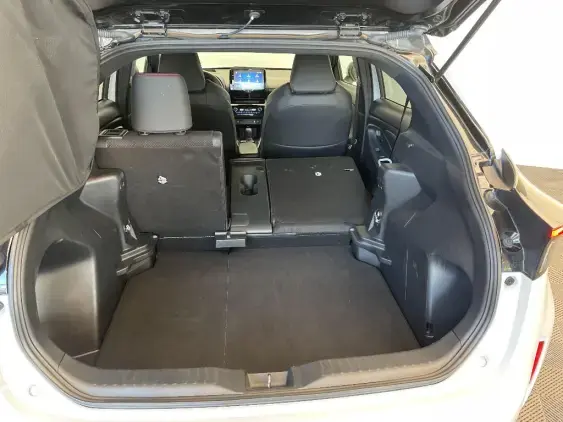 TOYOTA YARIS CROSS I - voiture d'occasion - Photo 16