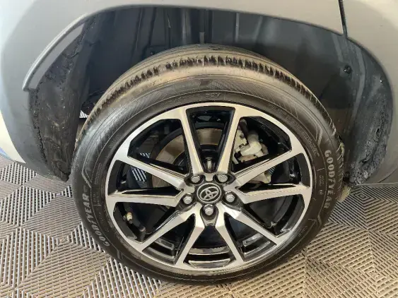 TOYOTA YARIS CROSS I - voiture d'occasion - Photo 25