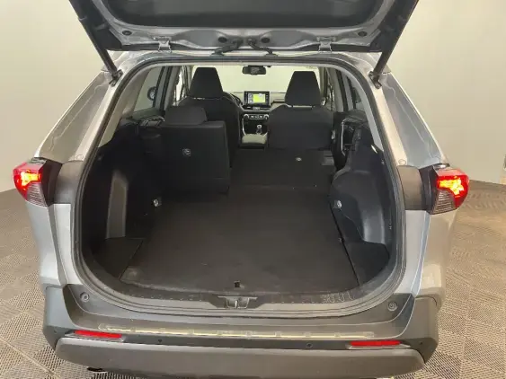 TOYOTA RAV4 V - voiture d'occasion - Photo 16