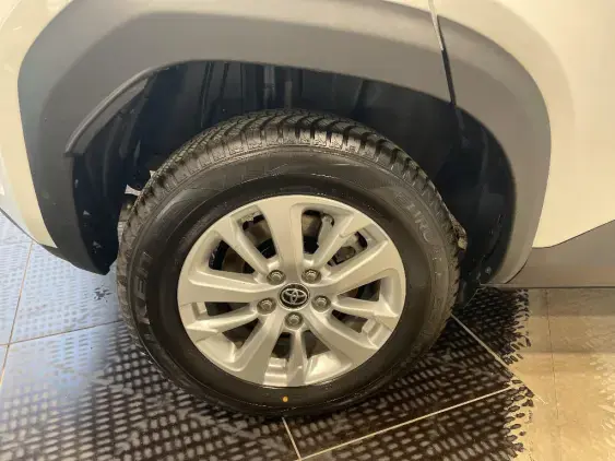 TOYOTA YARIS CROSS I - voiture d'occasion - Photo 25