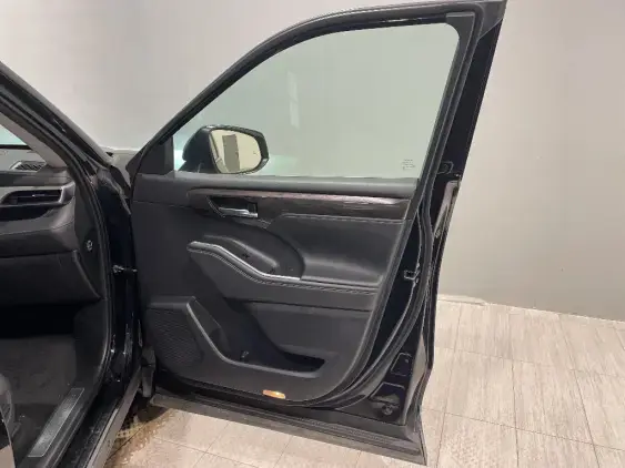 TOYOTA HIGHLANDER - voiture d'occasion - Photo 20