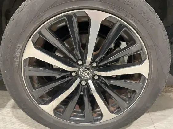 TOYOTA HIGHLANDER - voiture d'occasion - Photo 24