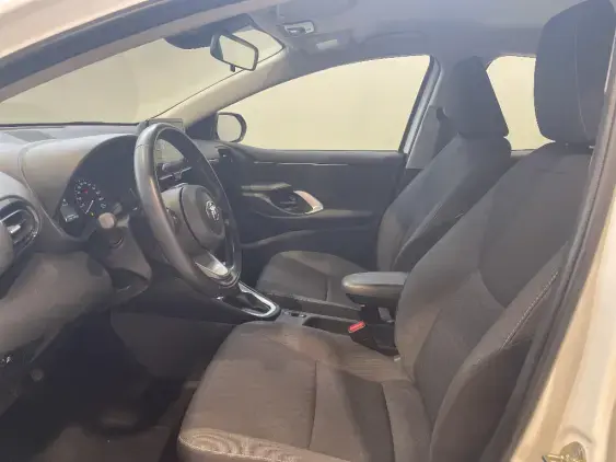 TOYOTA YARIS IV - voiture d'occasion - Photo 18