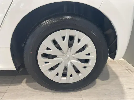 TOYOTA YARIS IV - voiture d'occasion - Photo 24