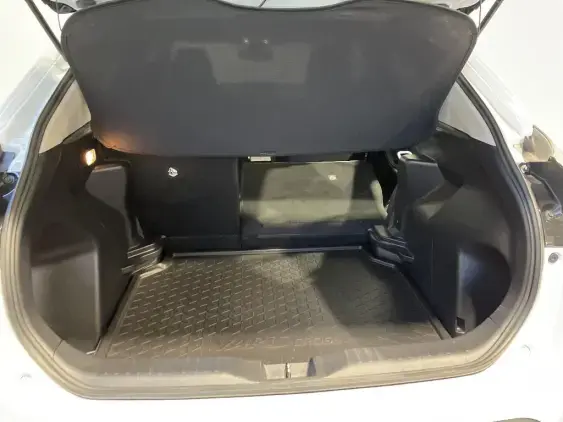 TOYOTA YARIS CROSS I - voiture d'occasion - Photo 16