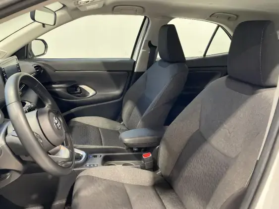 TOYOTA YARIS CROSS I - voiture d'occasion - Photo 18