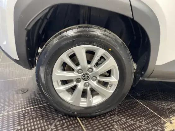 TOYOTA YARIS CROSS I - voiture d'occasion - Photo 25