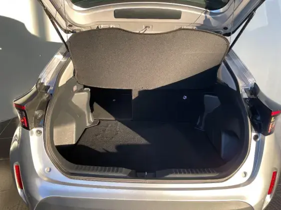 TOYOTA YARIS CROSS I - voiture d'occasion - Photo 16