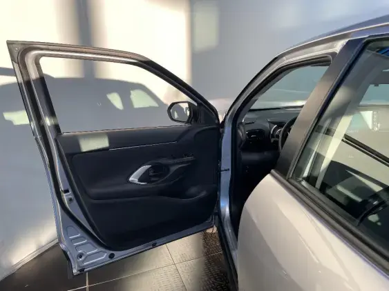 TOYOTA YARIS CROSS I - voiture d'occasion - Photo 19