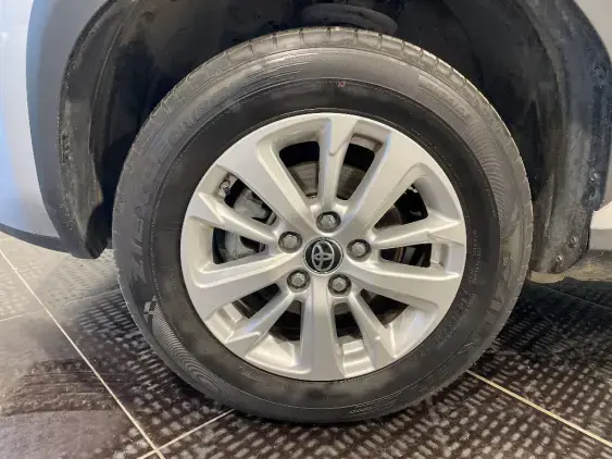 TOYOTA YARIS CROSS I - voiture d'occasion - Photo 23