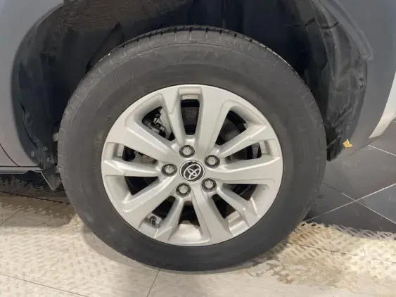 TOYOTA YARIS CROSS I - voiture d'occasion - Photo 24